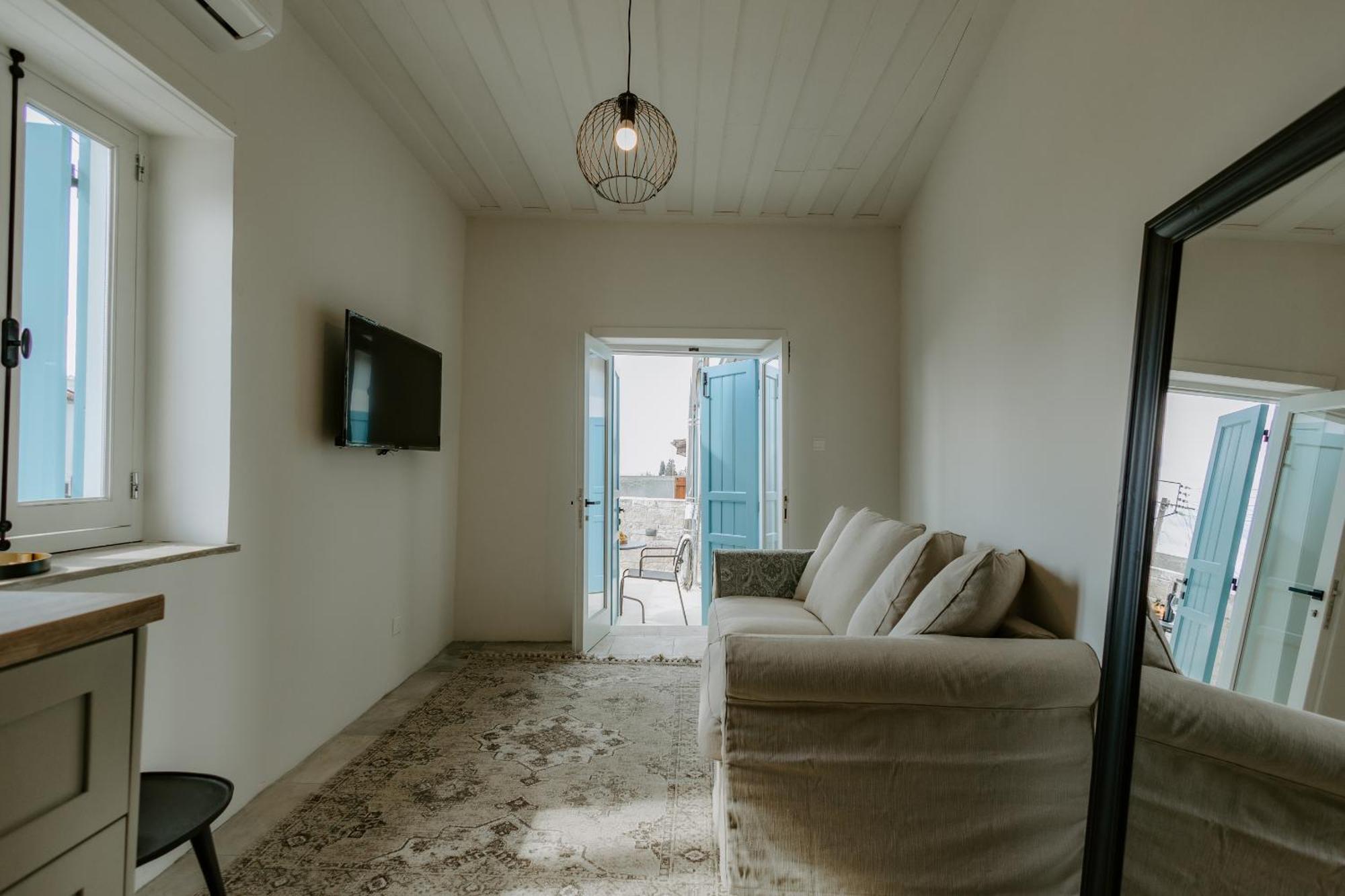 Smaragda'S Guest Rooms 레메소스 외부 사진