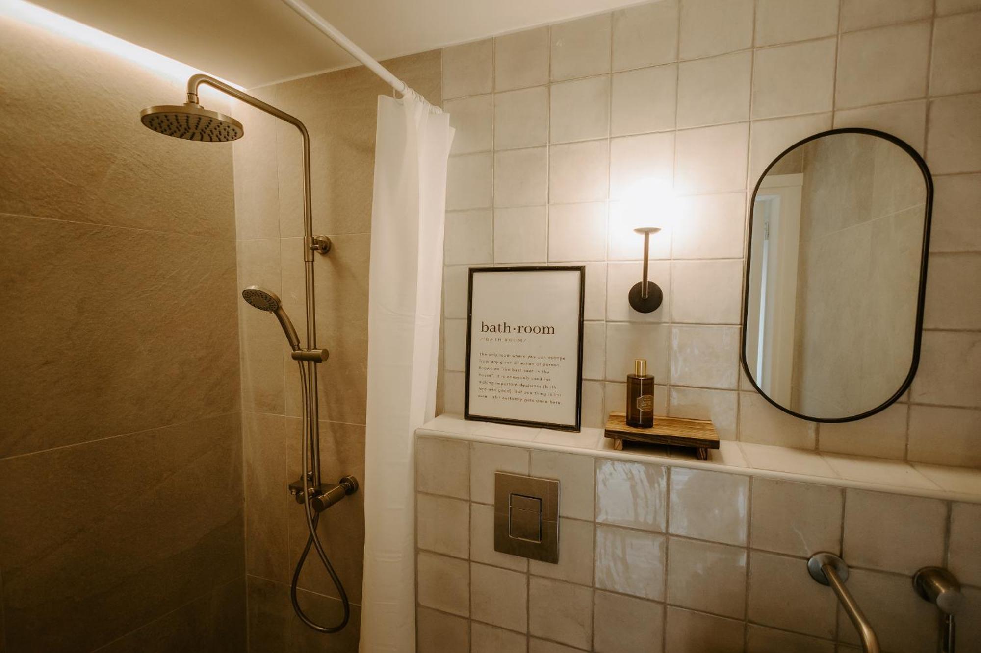 Smaragda'S Guest Rooms 레메소스 외부 사진