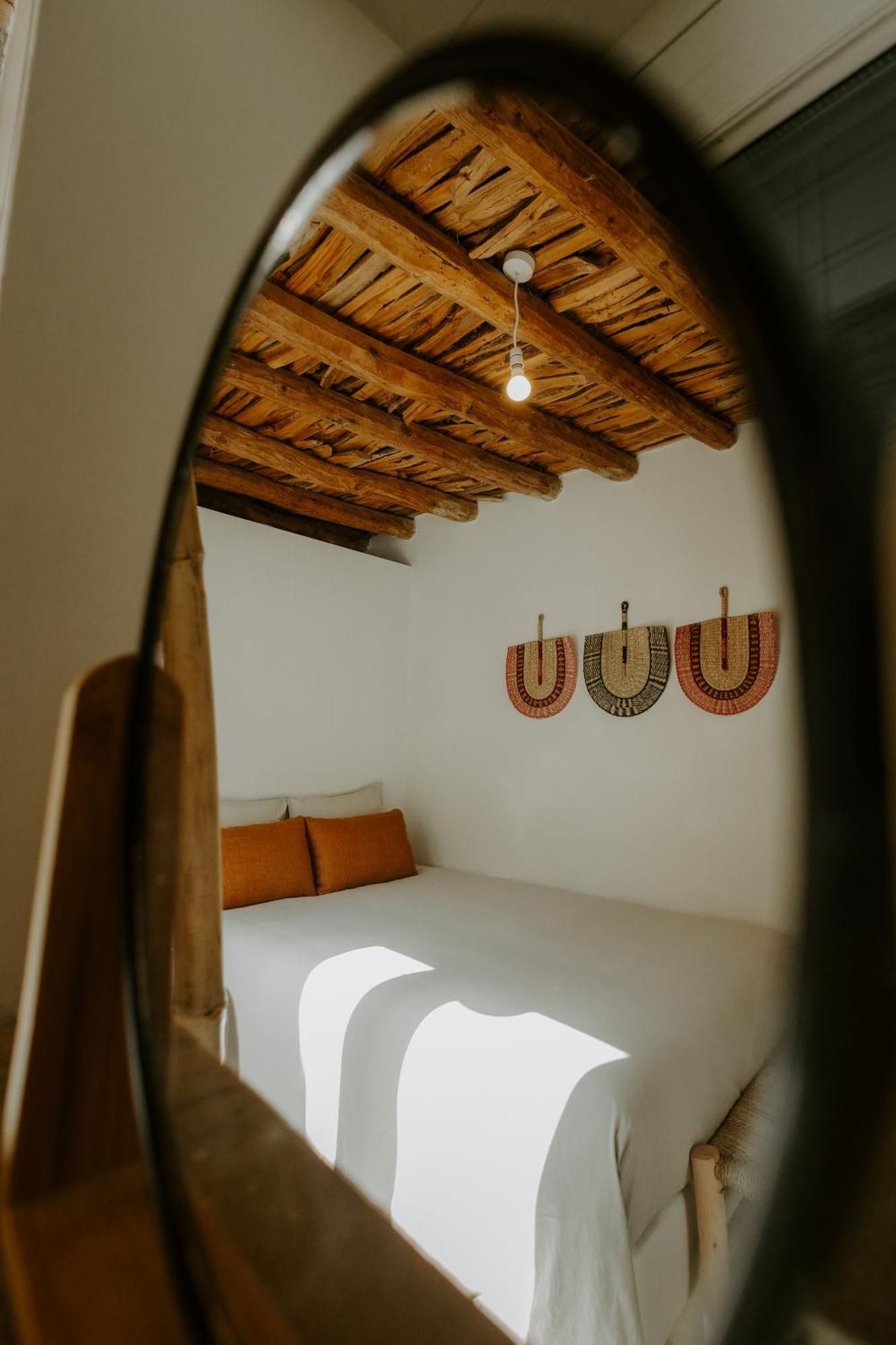 Smaragda'S Guest Rooms 레메소스 외부 사진